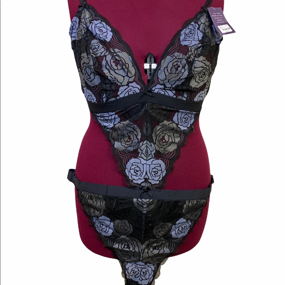 NWT Cacique One-Piece Floral Lingerie in Shades of Blue-Gray in Size 22-24